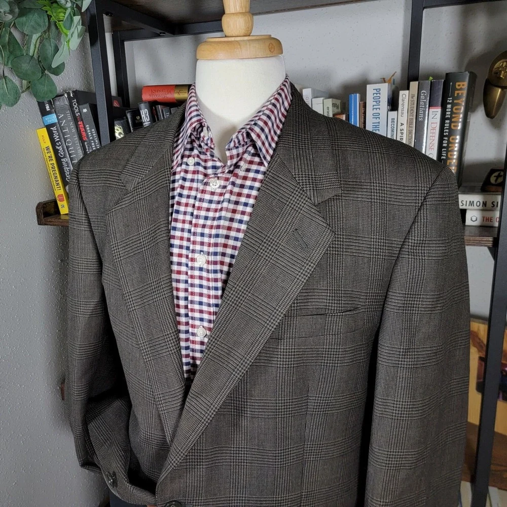 Club Room Men's Sport Coat Blazer Two Button‎ Plaid Brown Pure Wool Size 43R